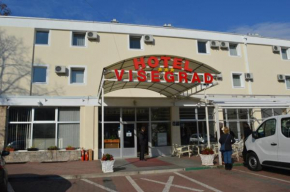 Отель Hotel Višegrad  Вишеград